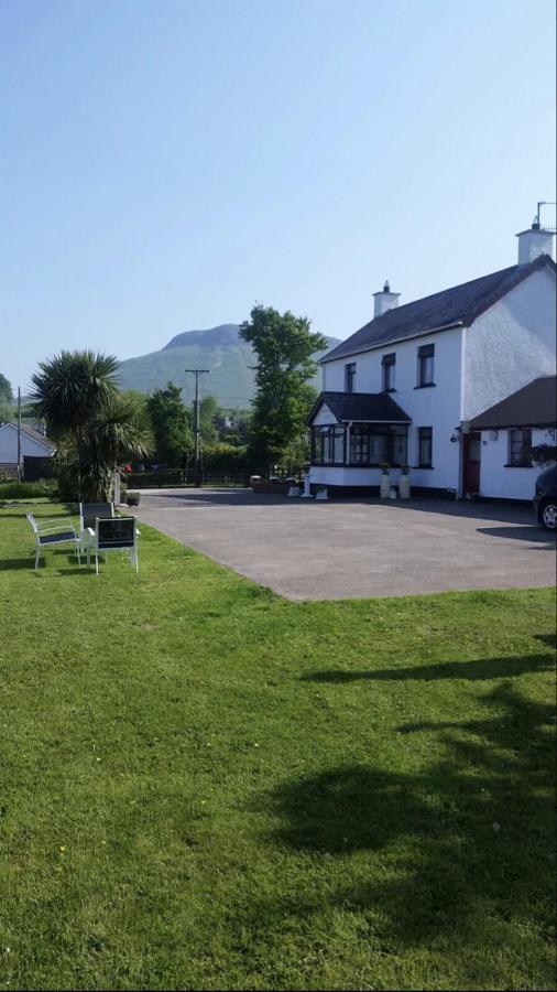 Killoughagh House Bed & Breakfast คูเชนดอล ภายนอก รูปภาพ